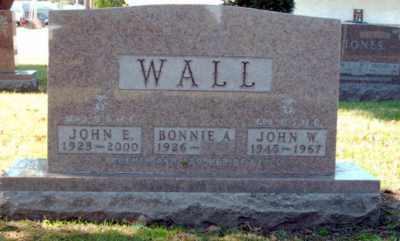 WallJW01f.jpg